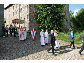 Bittprozession am Pfingstmontag (Foto: Karl-Franz Thiede)